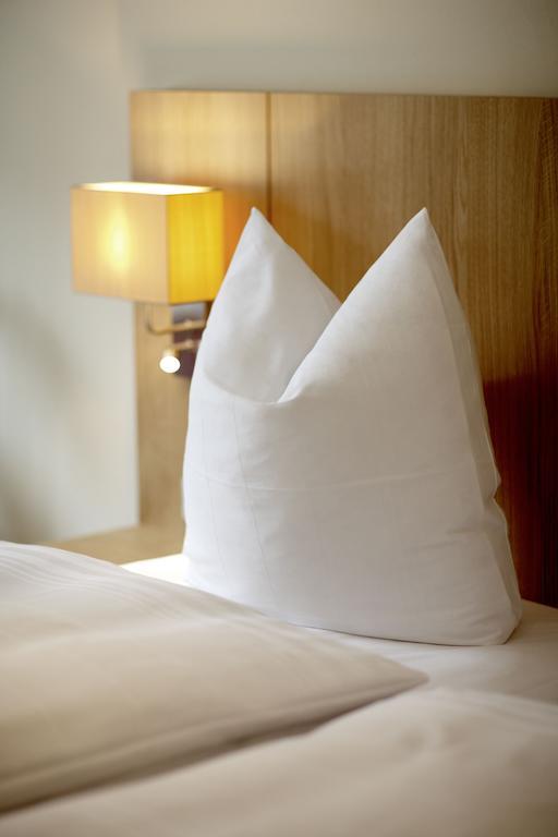 Hotel Falken Memmingen Quarto foto