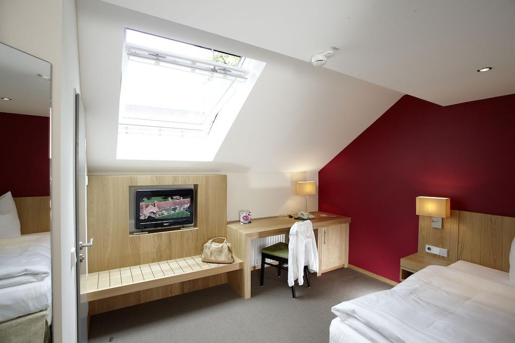 Hotel Falken Memmingen Quarto foto